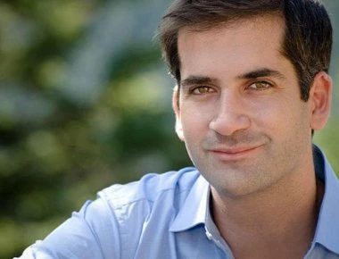 Ο Μπακογιάννης σκέφτεται να κατέβει υποψήφιος για τον Δήμο της Αθήνας